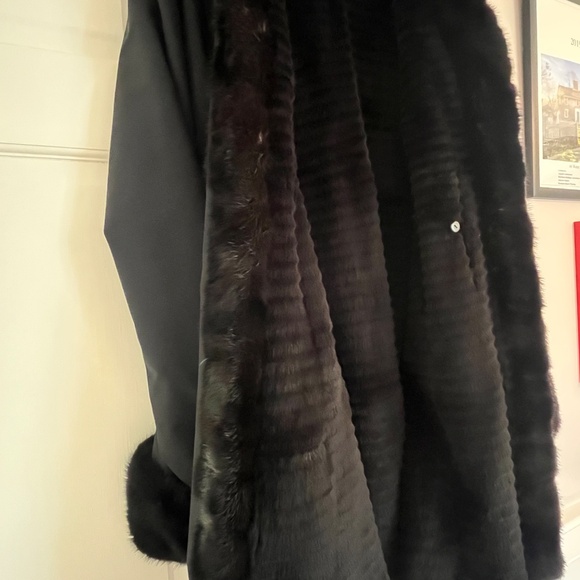 Loro Piana rabbit and mink coat - Picture 4 of 8